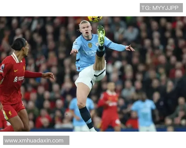 英超热议杭州足球队状态变革引发的战术调整与未来展望 英超热议杭州足球队状态变革引发的战术调整与未来展望