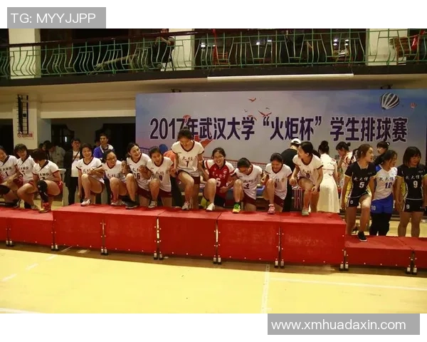 武汉排球队的成长历程与欧冠足球的辉煌交汇之路 武汉排球队的成长历程与欧冠足球的辉煌交汇之路